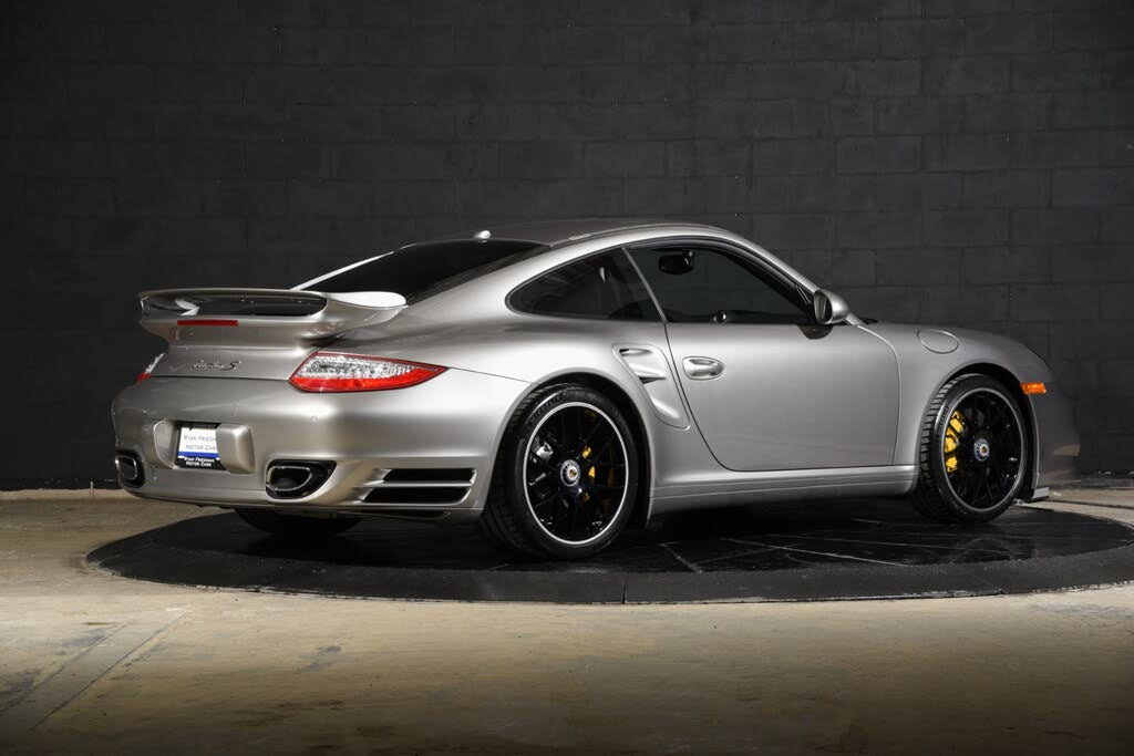 2013 Porsche 911 Turbo S Coupe AWD photo 3 of 24