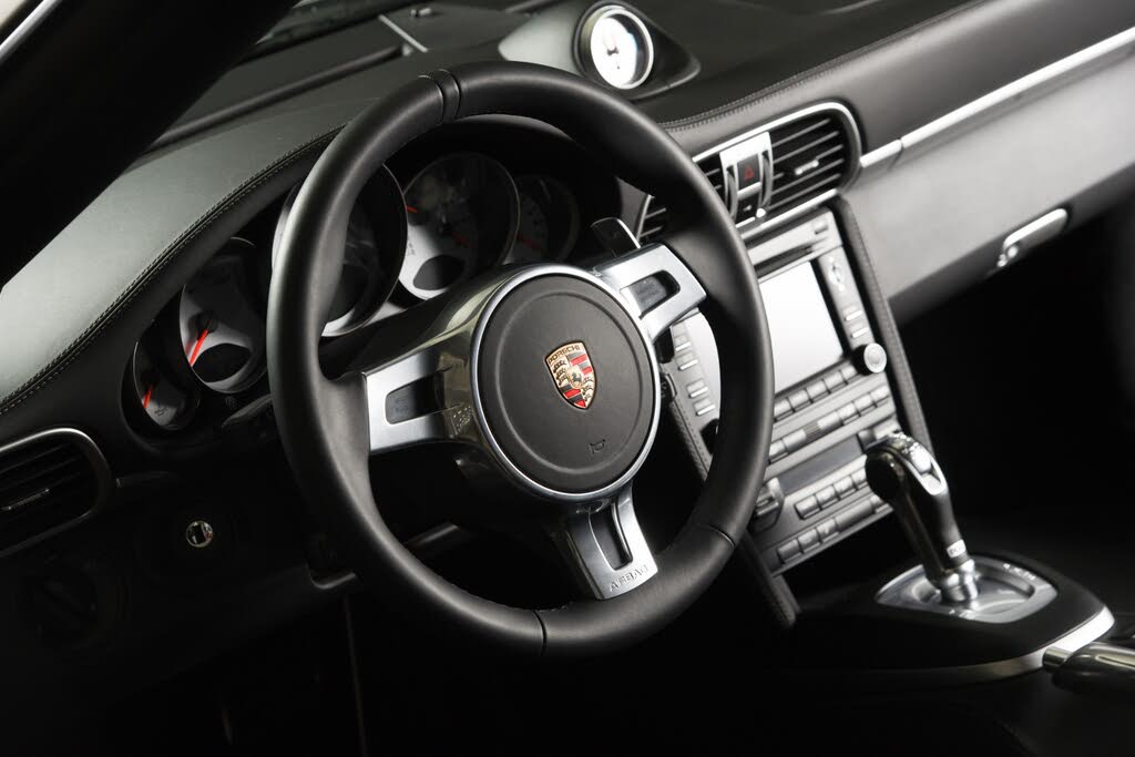2013 Porsche 911 Turbo S Coupe AWD photo 4 of 24