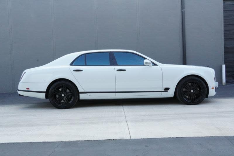 2012 Bentley Mulsanne RWD photo 18