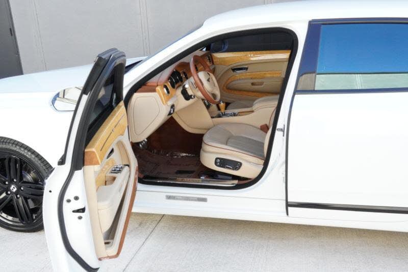 2012 Bentley Mulsanne RWD photo 22