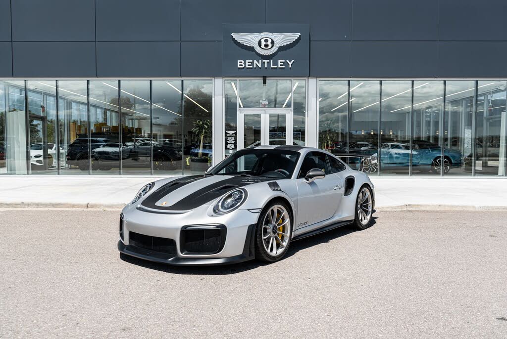 2019 Porsche 911 GT2 RS Coupe RWD