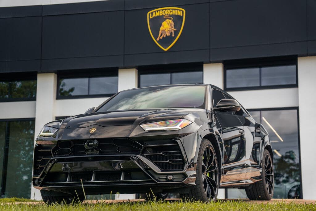 2021 Lamborghini Urus AWD