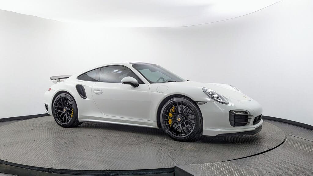 2015 Porsche 911 Turbo S Coupe AWD photo 11 of 24