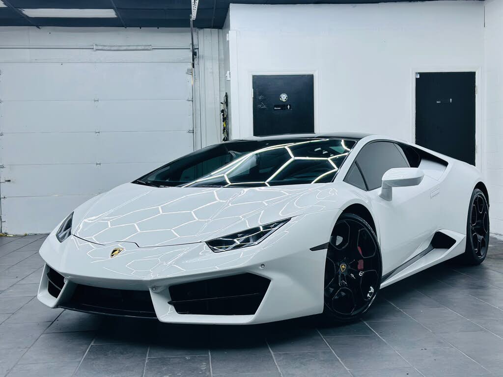 2018 Lamborghini Huracan LP 580-2 Coupe RWD