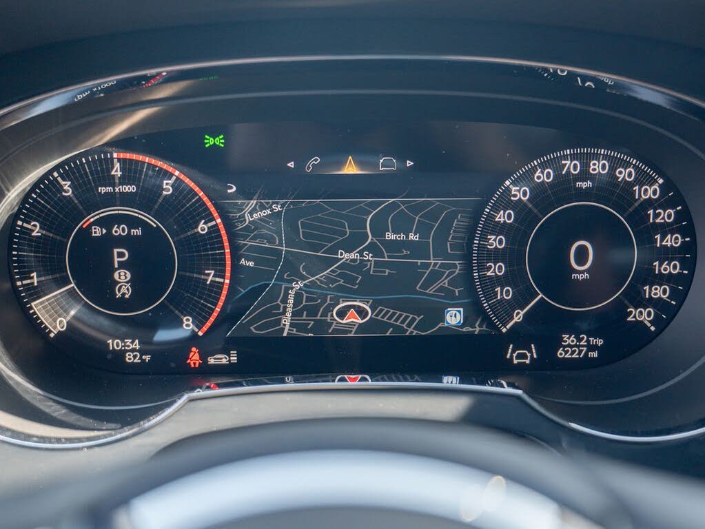 2024 Bentley Bentayga Azure V8 AWD photo 14
