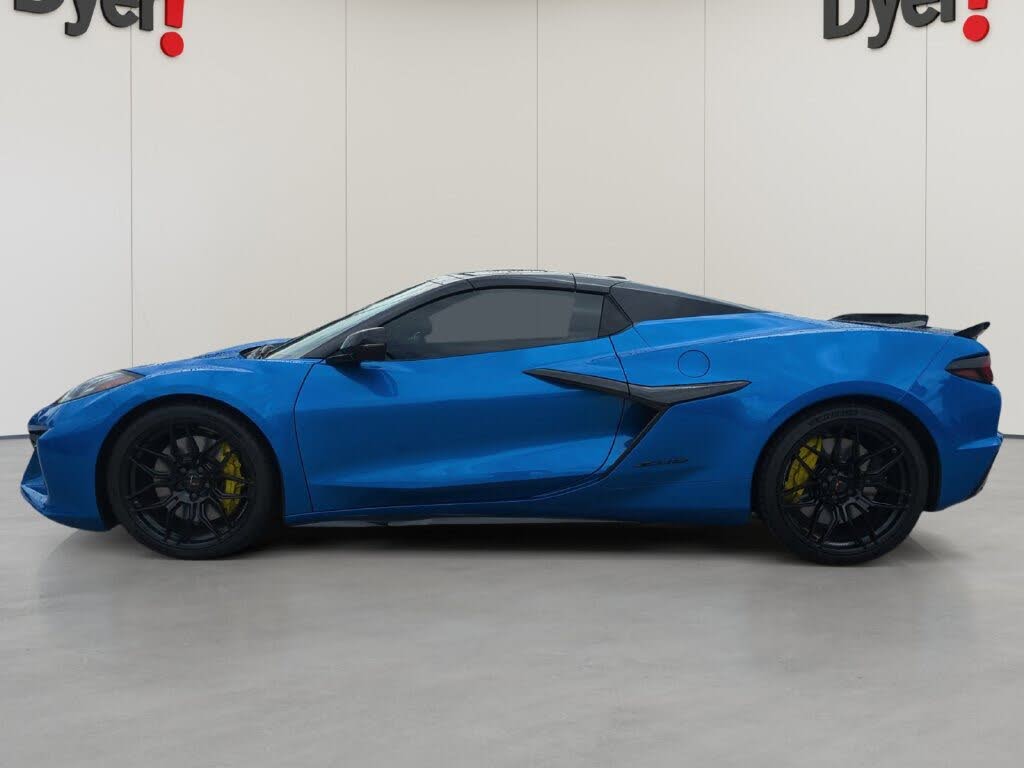 2024 Chevrolet Corvette Z06 3LZ Convertible RWD photo 6