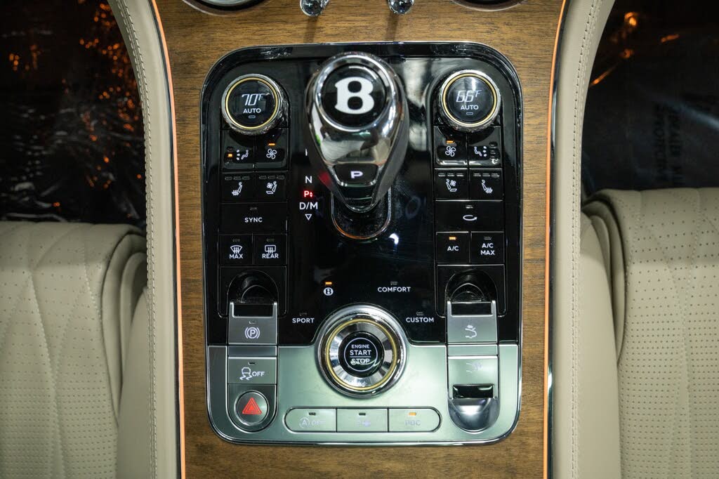 2024 Bentley Continental GT Azure V8 AWD photo 24