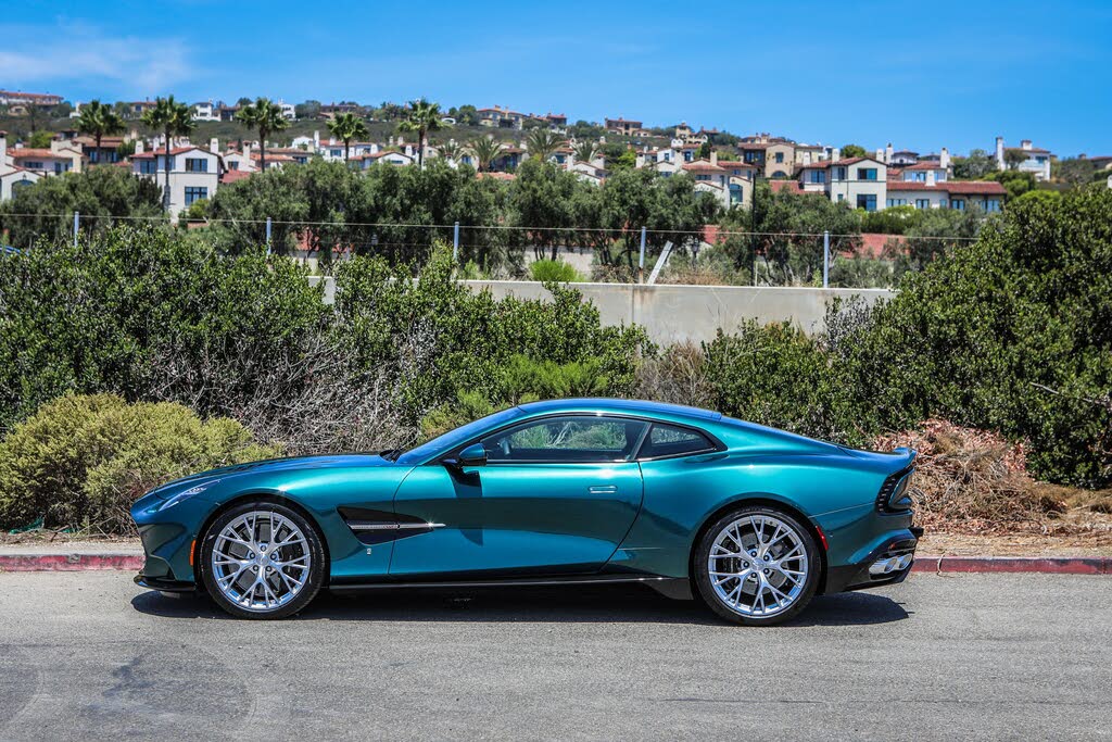 2026 Aston Martin Vanquish Coupe RWD photo 24