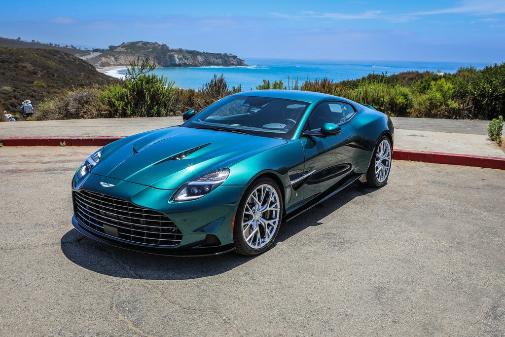 2026 Aston Martin Vanquish Coupe RWD photo 6