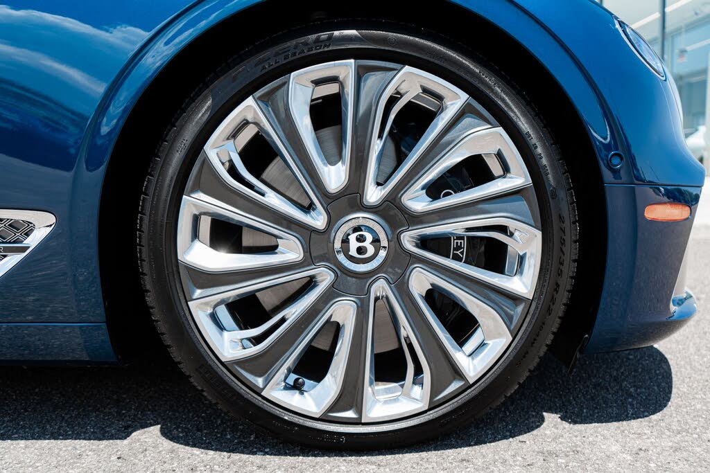2023 Bentley Continental GT V8 AWD photo 16