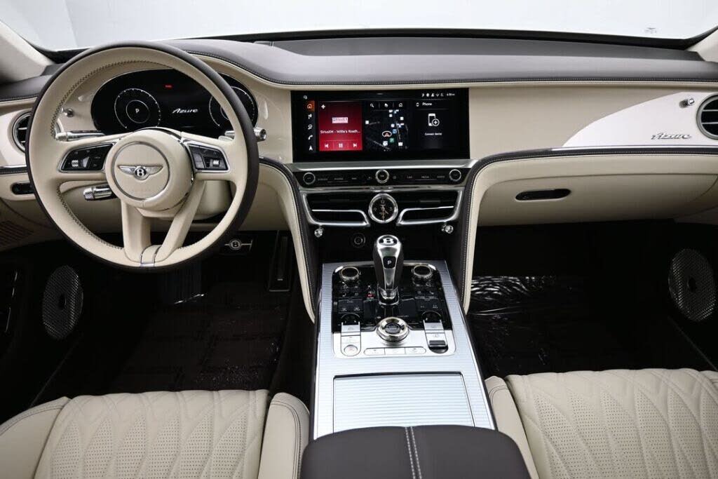 2026 Bentley Flying Spur Azure AWD photo 2