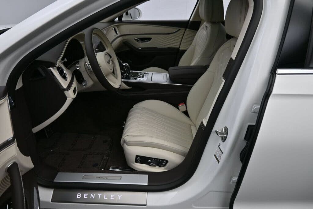 2026 Bentley Flying Spur Azure AWD photo 11