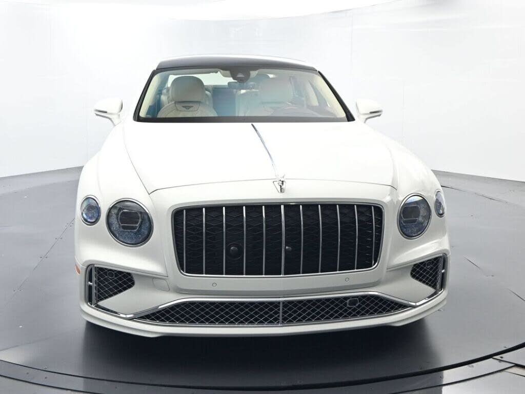 2026 Bentley Flying Spur Azure AWD photo 14