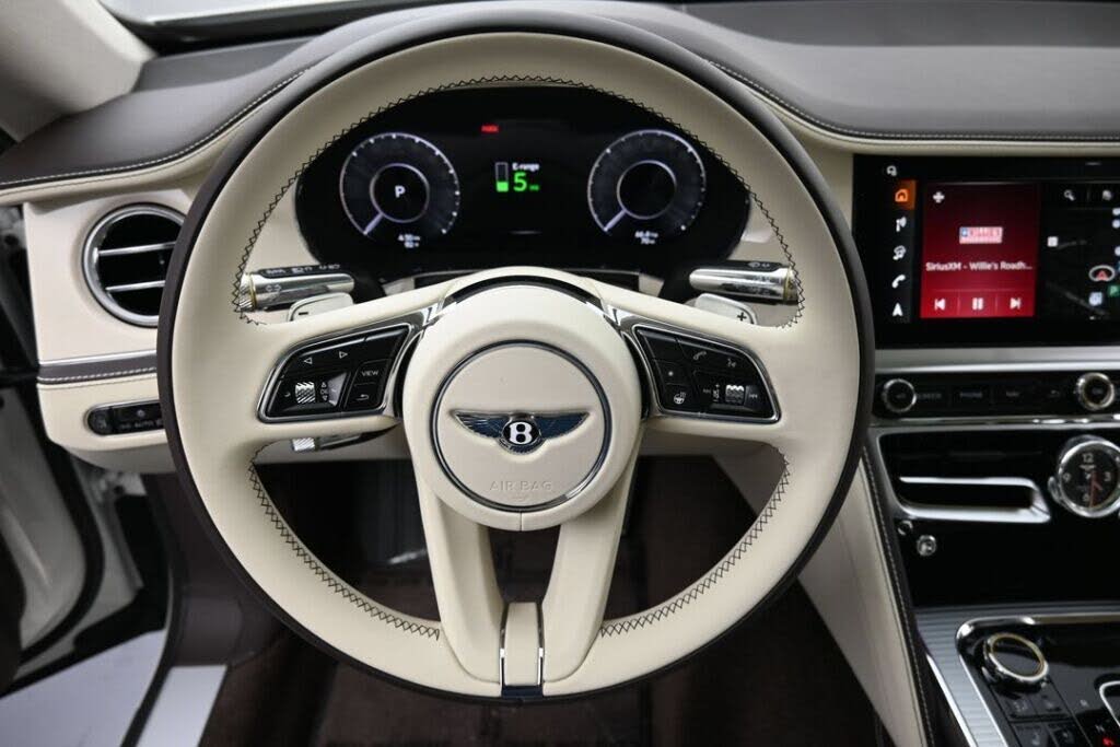 2026 Bentley Flying Spur Azure AWD photo 22