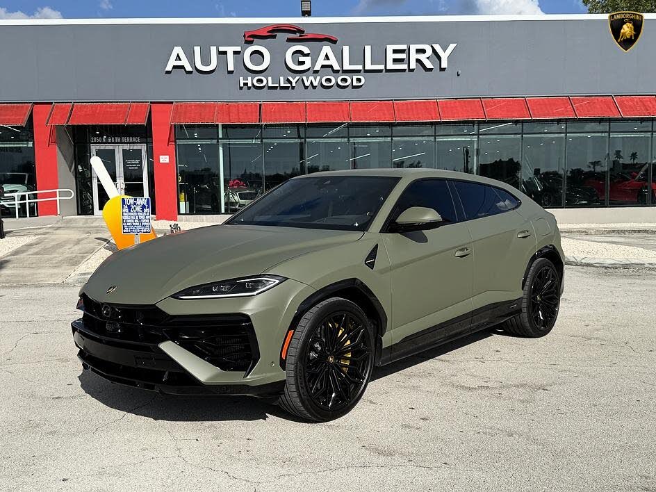 2025 Lamborghini Urus SE AWD