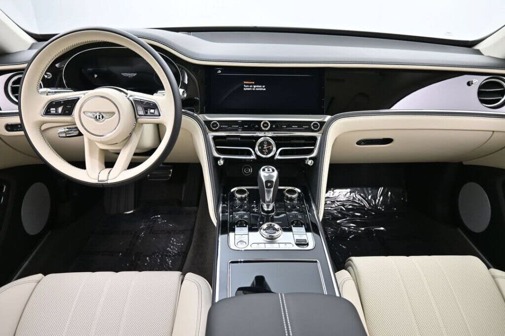2026 Bentley Flying Spur AWD photo 2