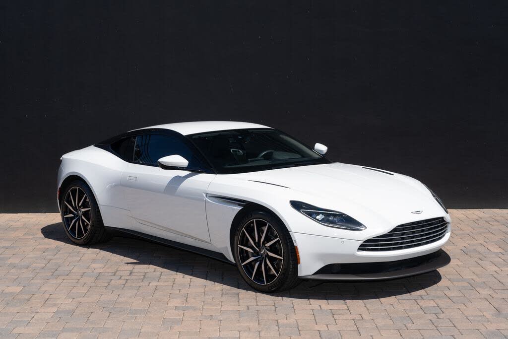 2020 Aston Martin DB11 V8 Coupe RWD