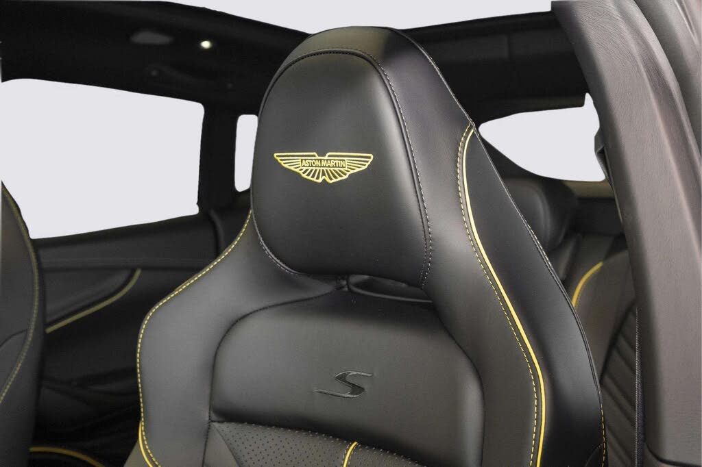 2026 Aston Martin DBX S AWD photo 18