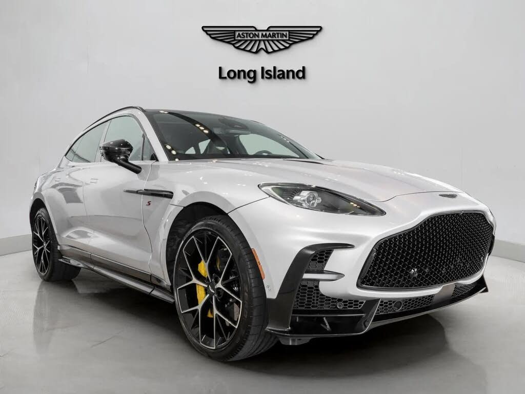 2026 Aston Martin DBX S AWD photo 3