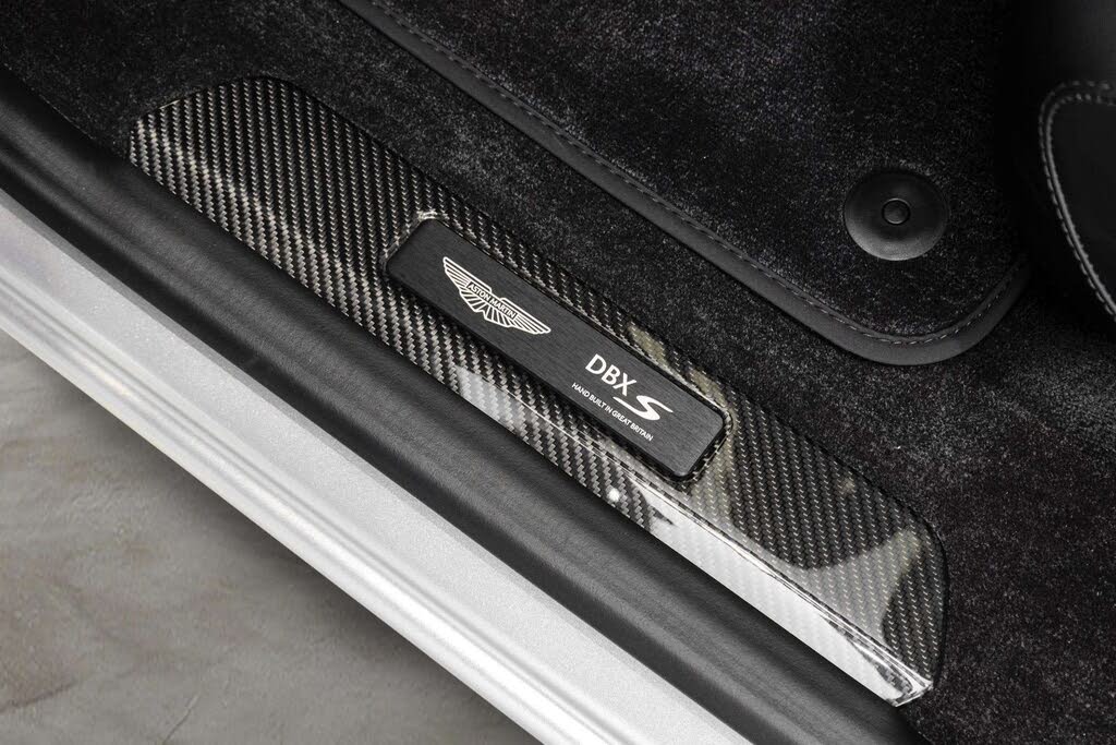 2026 Aston Martin DBX S AWD photo 23
