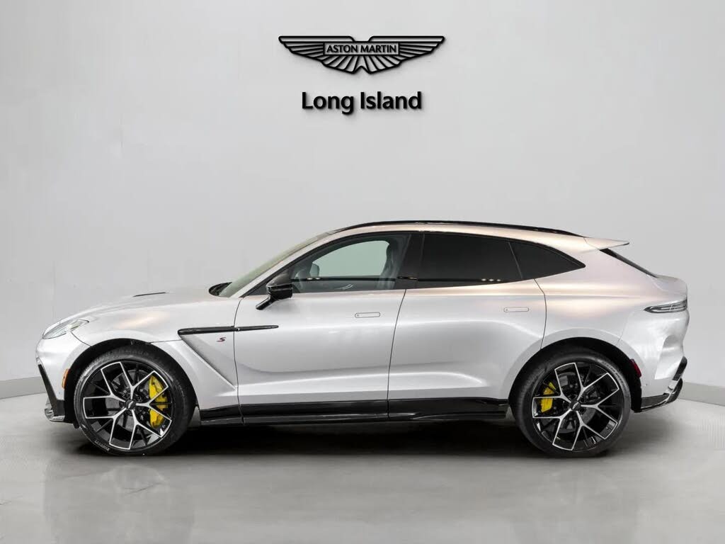 2026 Aston Martin DBX S AWD photo 7