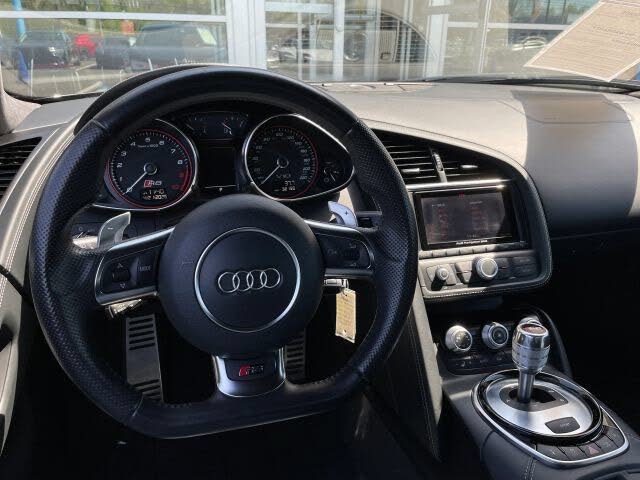 2015 Audi R8 quattro V10 Coupe AWD photo 23 of 24