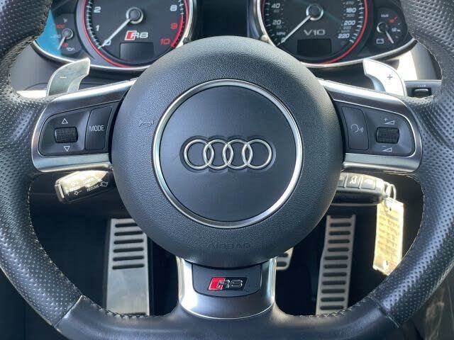 2015 Audi R8 quattro V10 Coupe AWD photo 24 of 24