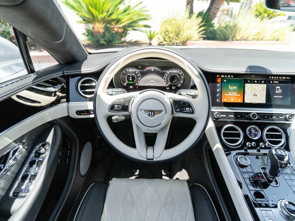 2026 Bentley Continental GT Azure AWD photo 24