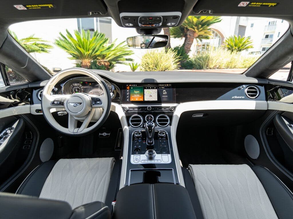 2026 Bentley Continental GT Azure AWD photo 4