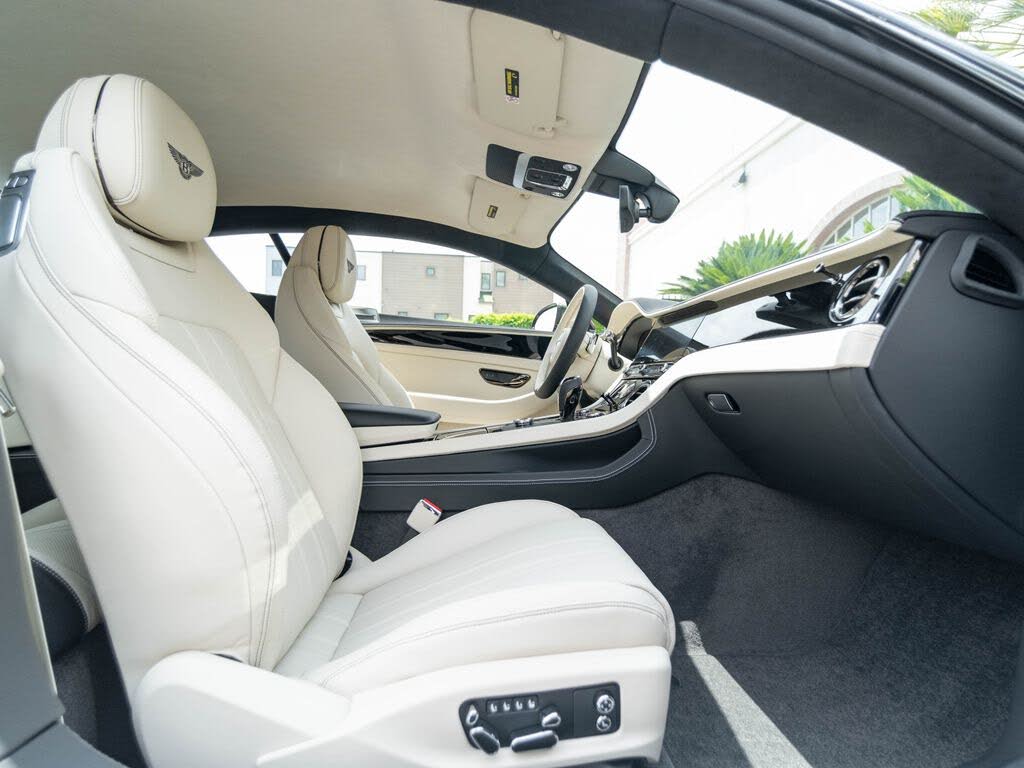 2026 Bentley Continental GT AWD photo 17