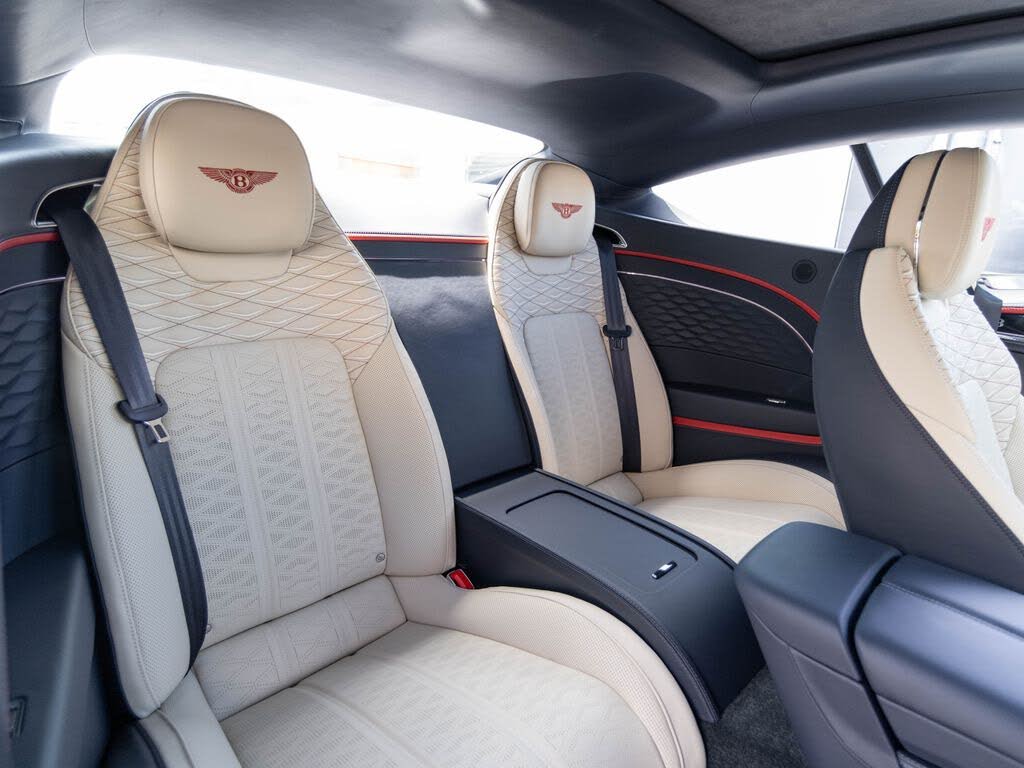 2026 Bentley Continental GT Mulliner AWD photo 21