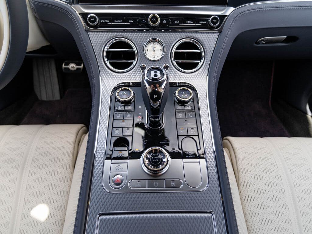 2026 Bentley Continental GT Mulliner AWD photo 23