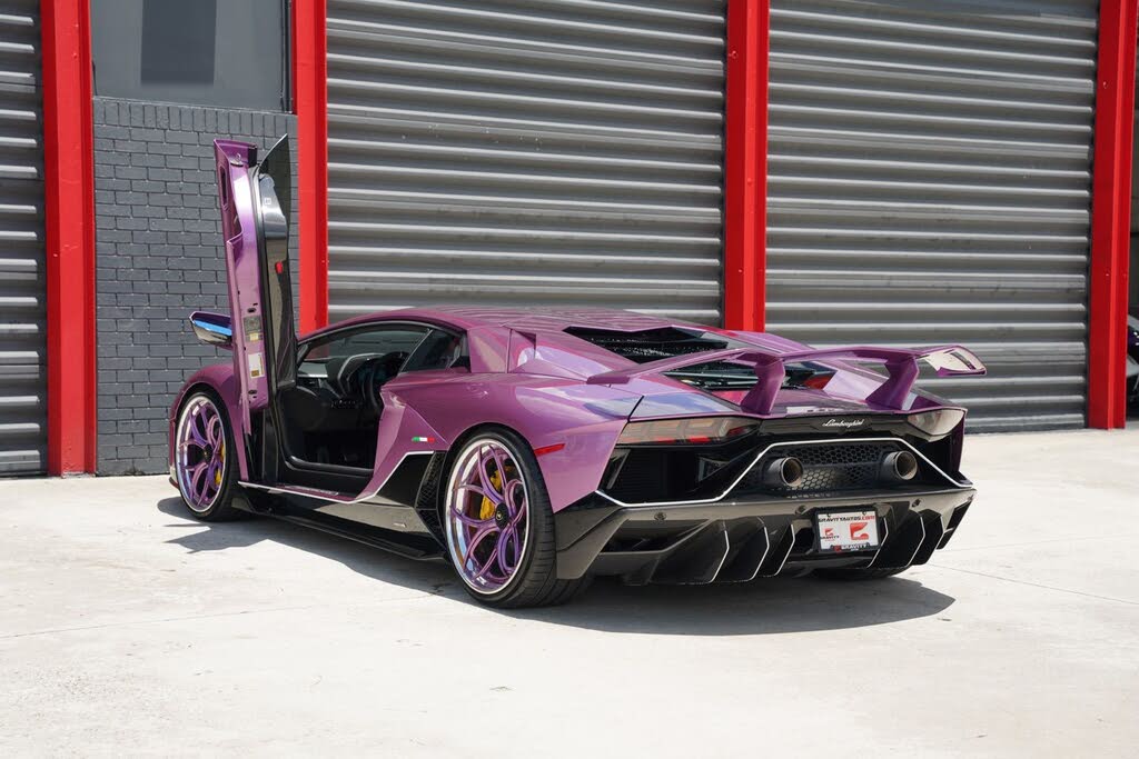 2022 Lamborghini Aventador LP 780-4 Ultimae Coupe AWD photo 9