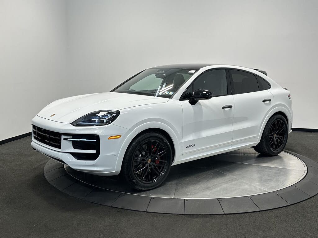 2026 Porsche Cayenne Coupe GTS AWD