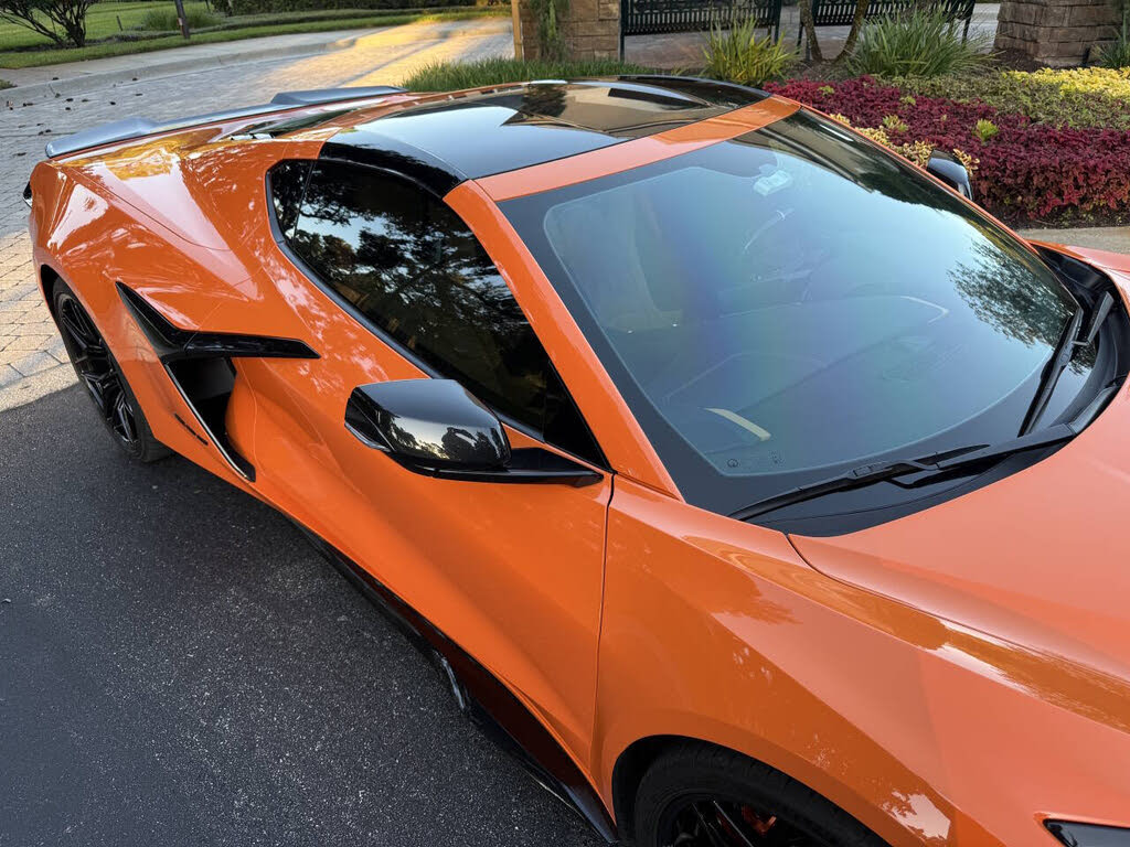 2023 Chevrolet Corvette Z06 3LZ Coupe RWD photo 2