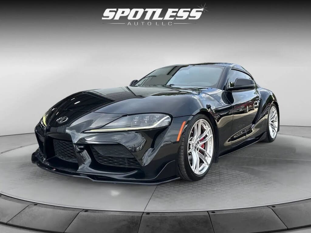 2020 Toyota Supra 3.0 RWD photo 3 of 24