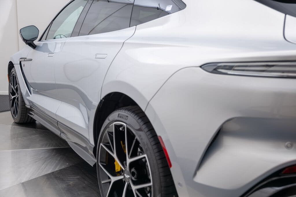 2026 Aston Martin DBX S AWD photo 11