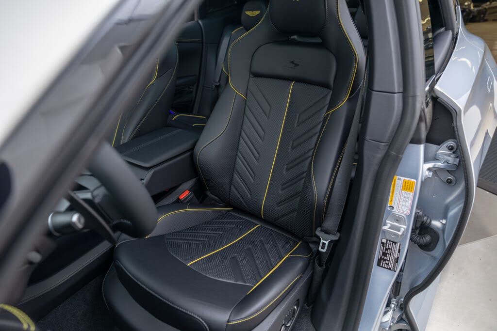 2026 Aston Martin DBX S AWD photo 14