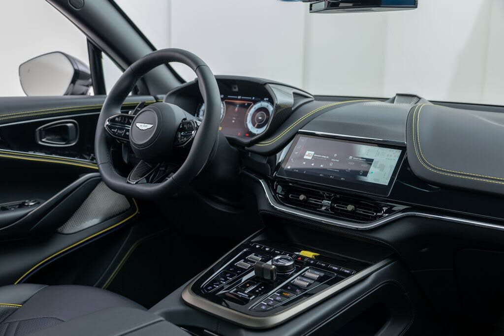 2026 Aston Martin DBX S AWD photo 21