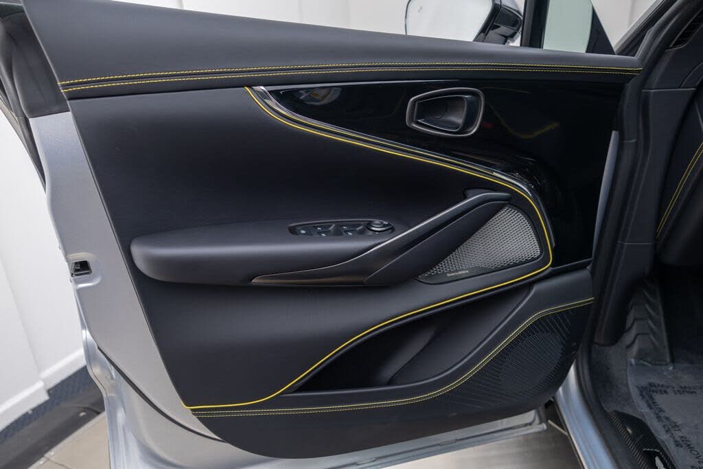 2026 Aston Martin DBX S AWD photo 24