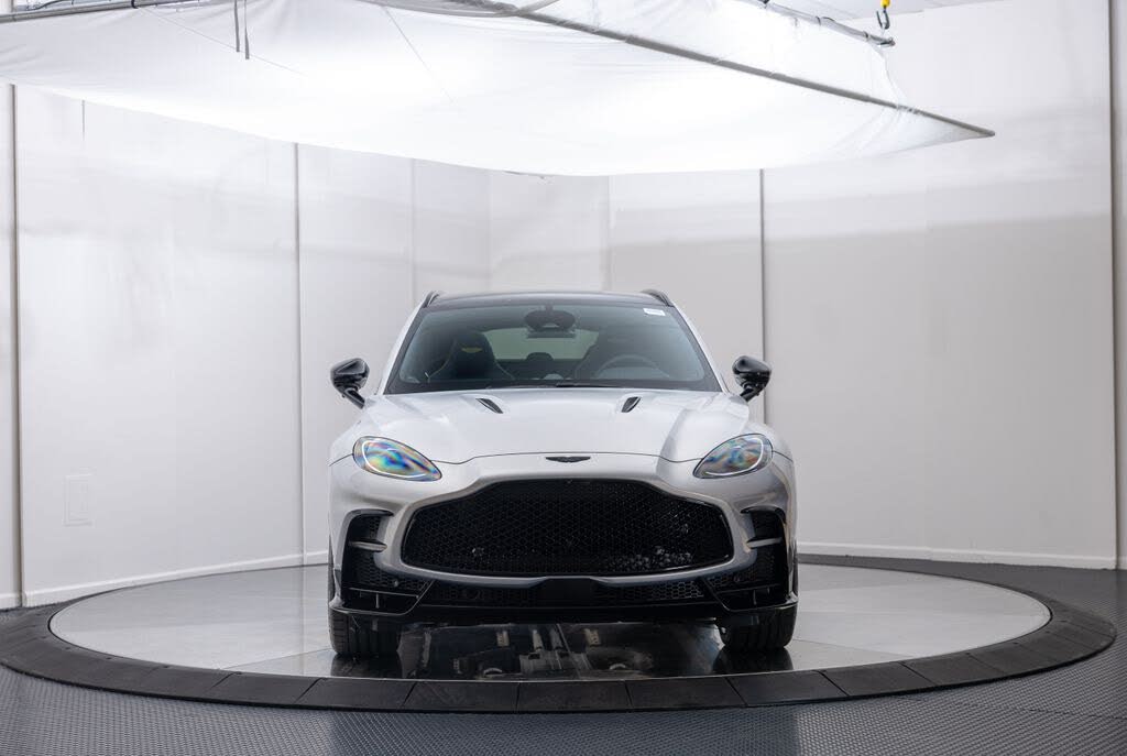 2026 Aston Martin DBX S AWD photo 8