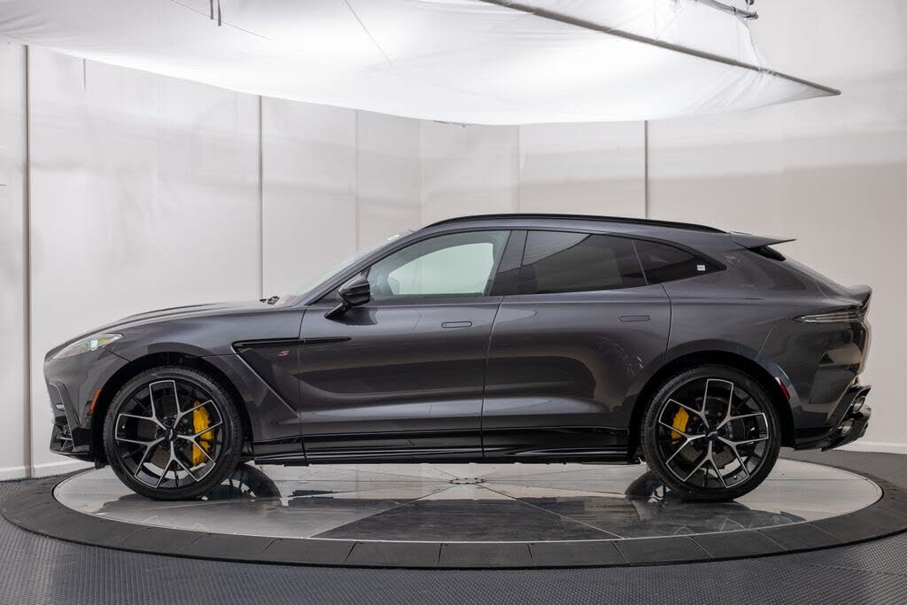 2026 Aston Martin DBX S AWD photo 2
