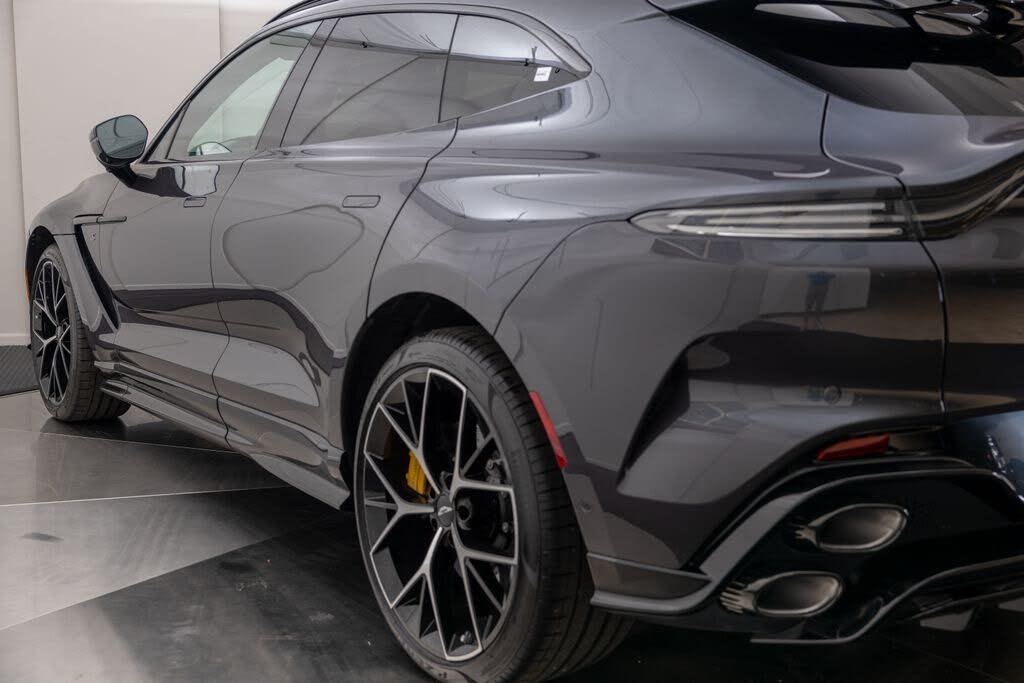 2026 Aston Martin DBX S AWD photo 11