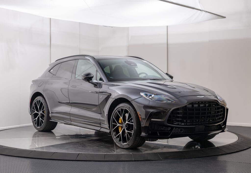 2026 Aston Martin DBX S AWD photo 7