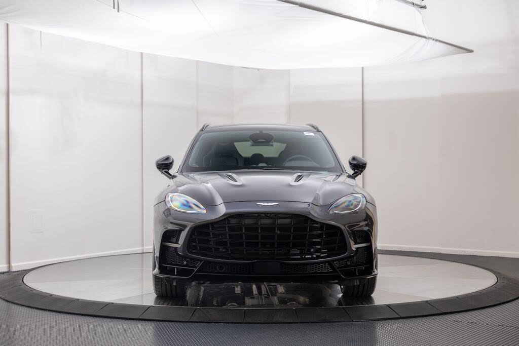 2026 Aston Martin DBX S AWD photo 8