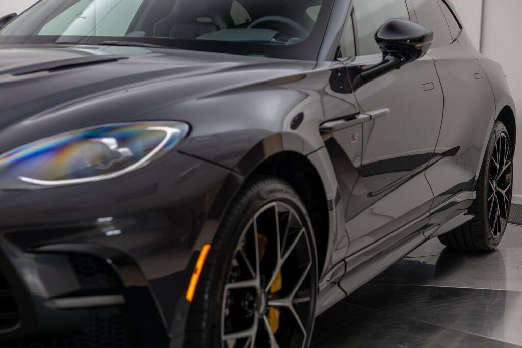2026 Aston Martin DBX S AWD photo 10