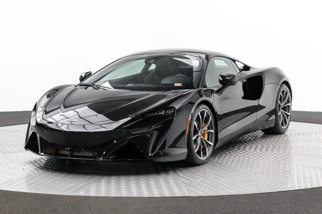 2023 McLaren Artura RWD
