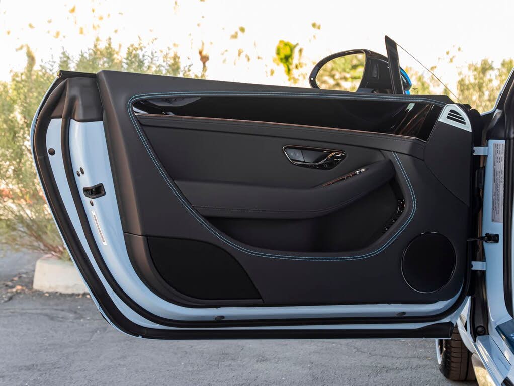 2026 Bentley Continental GT AWD photo 15