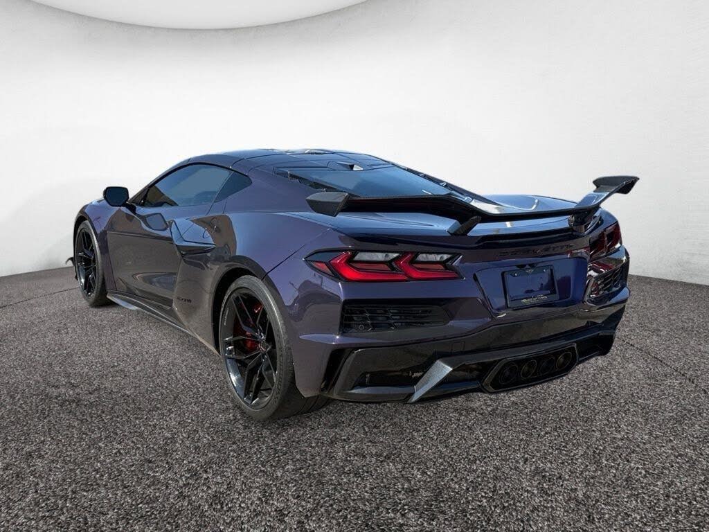 2025 Chevrolet Corvette Z06 2LZ Coupe RWD photo 3