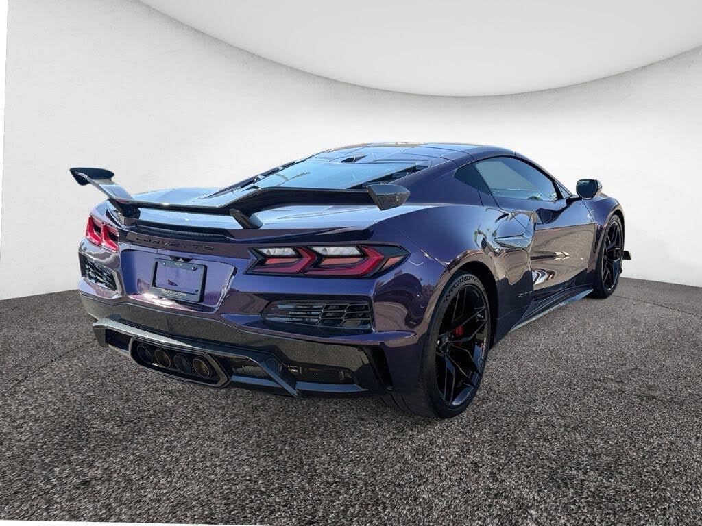 2025 Chevrolet Corvette Z06 2LZ Coupe RWD photo 5
